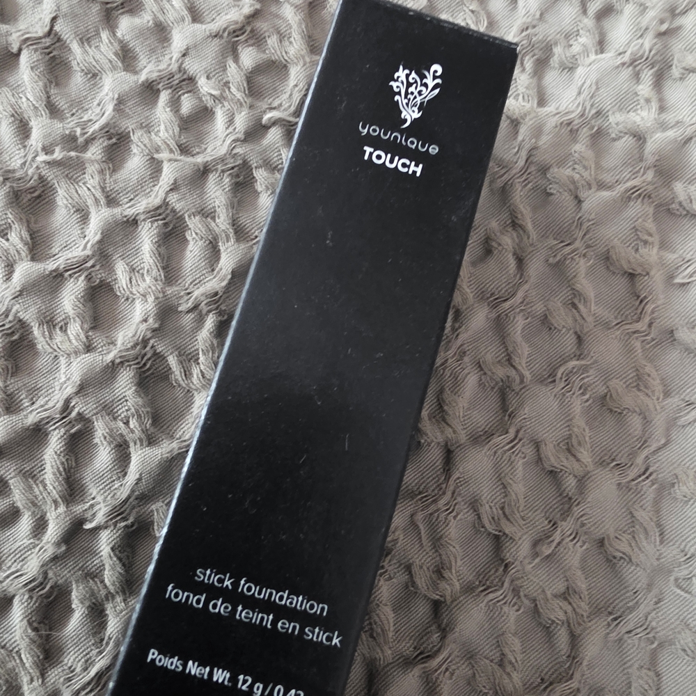 Younique Touch Stick Foundation- VELVET